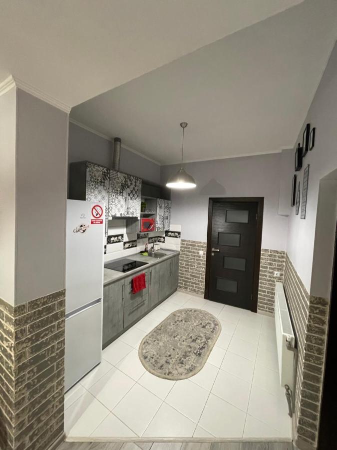 Family Apartment Винница Экстерьер фото