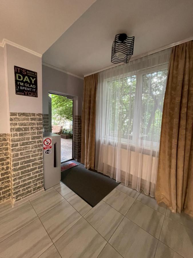 Family Apartment Винница Экстерьер фото