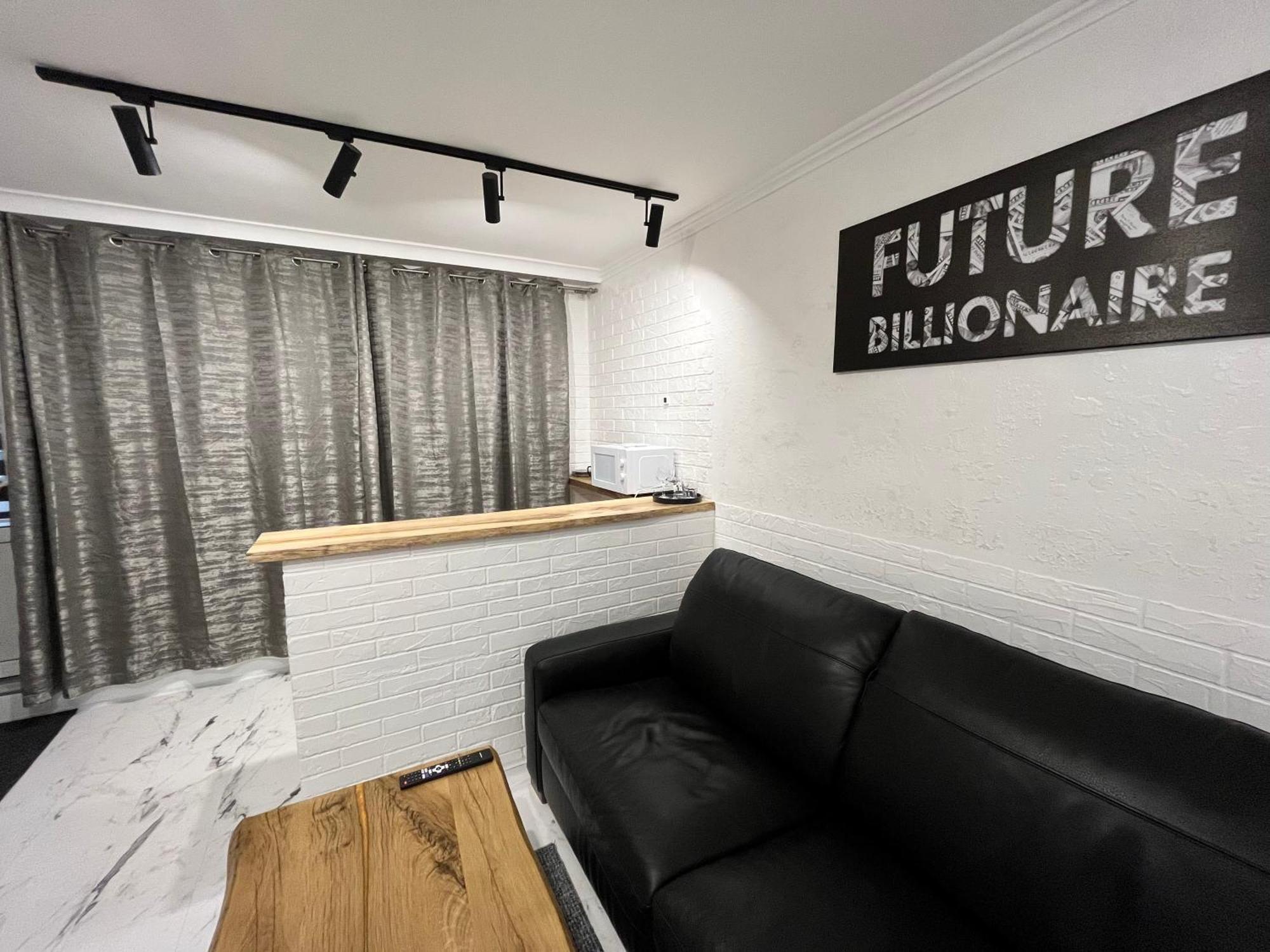 Family Apartment Винница Экстерьер фото