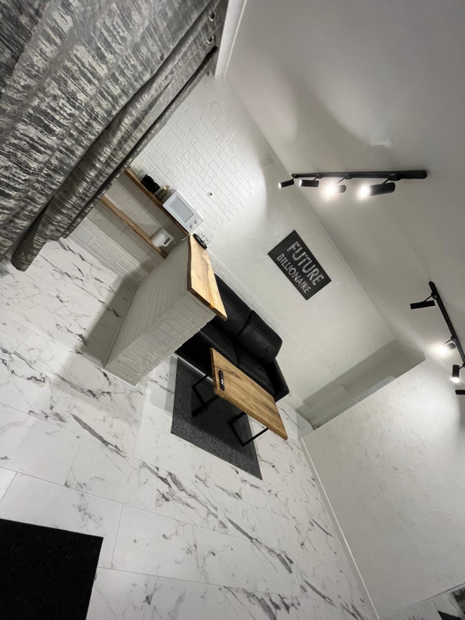 Family Apartment Винница Экстерьер фото