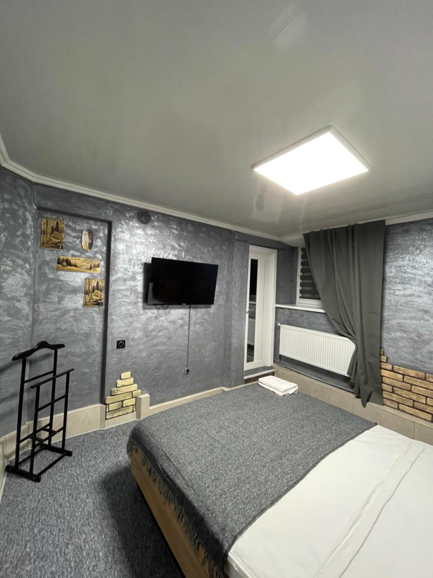 Family Apartment Винница Экстерьер фото